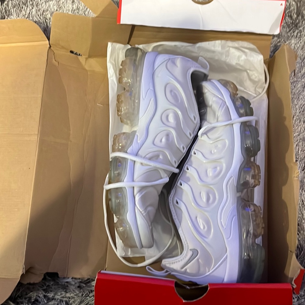 Air vapor max plus
